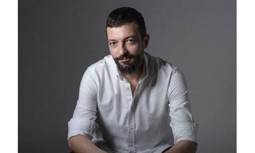 MEHMET ERDEM'DEN ALBÜM ÖNCESİ İLK TEKLİ: 'SEVEMEDİM KARA GÖZLÜM'